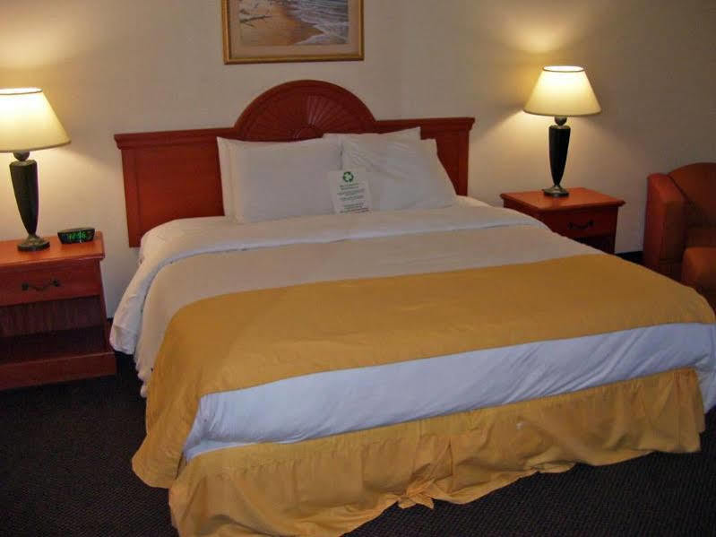 Comfort Inn Airport Memphis Bagian luar foto