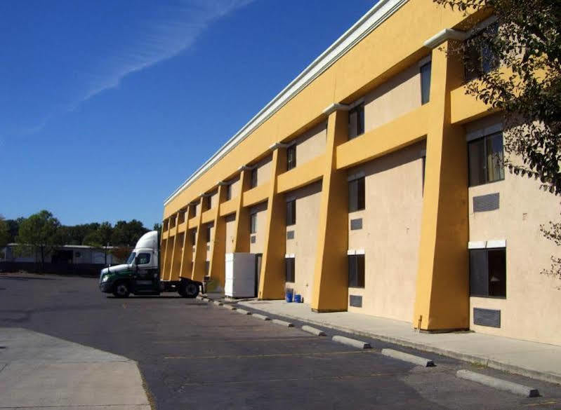 Comfort Inn Airport Memphis Bagian luar foto