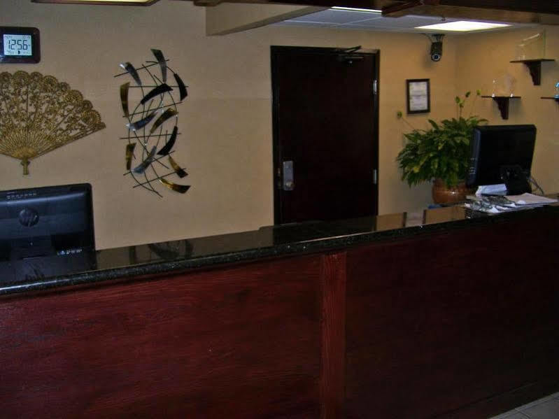 Comfort Inn Airport Memphis Bagian luar foto