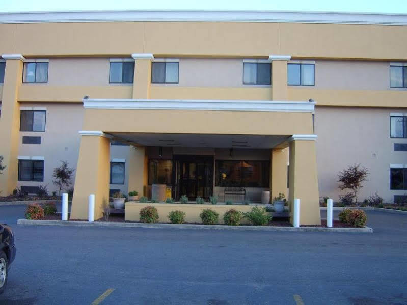 Comfort Inn Airport Memphis Bagian luar foto