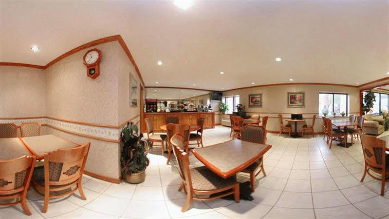 Comfort Inn Airport Memphis Bagian luar foto